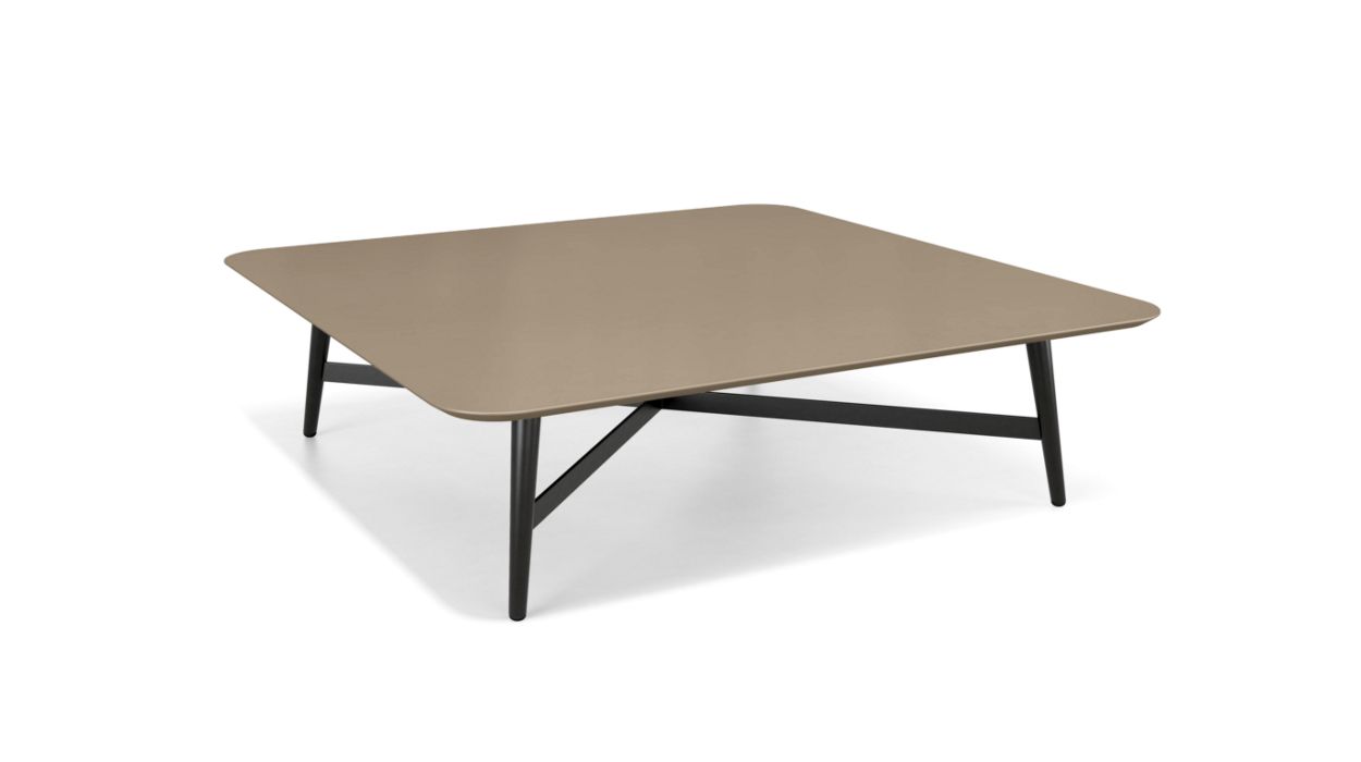 Square coffee table - lacquered MDF top. image number 1