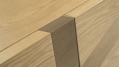 Sideboard image number 0