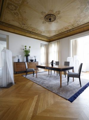 dining table image number 0