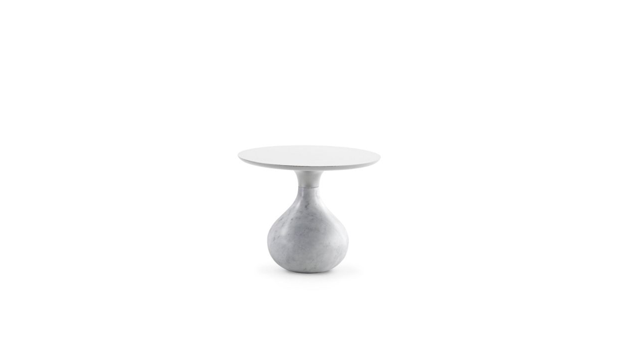 Round pedestal table image number 1