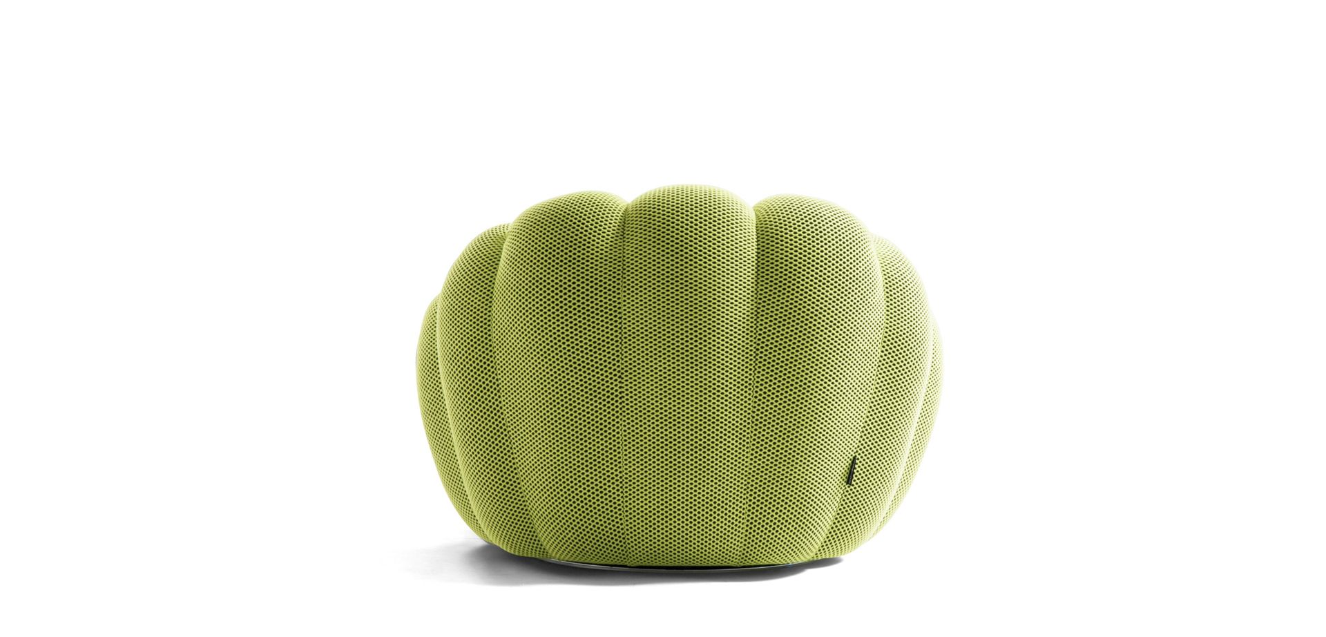 pivoting armchair image number 4