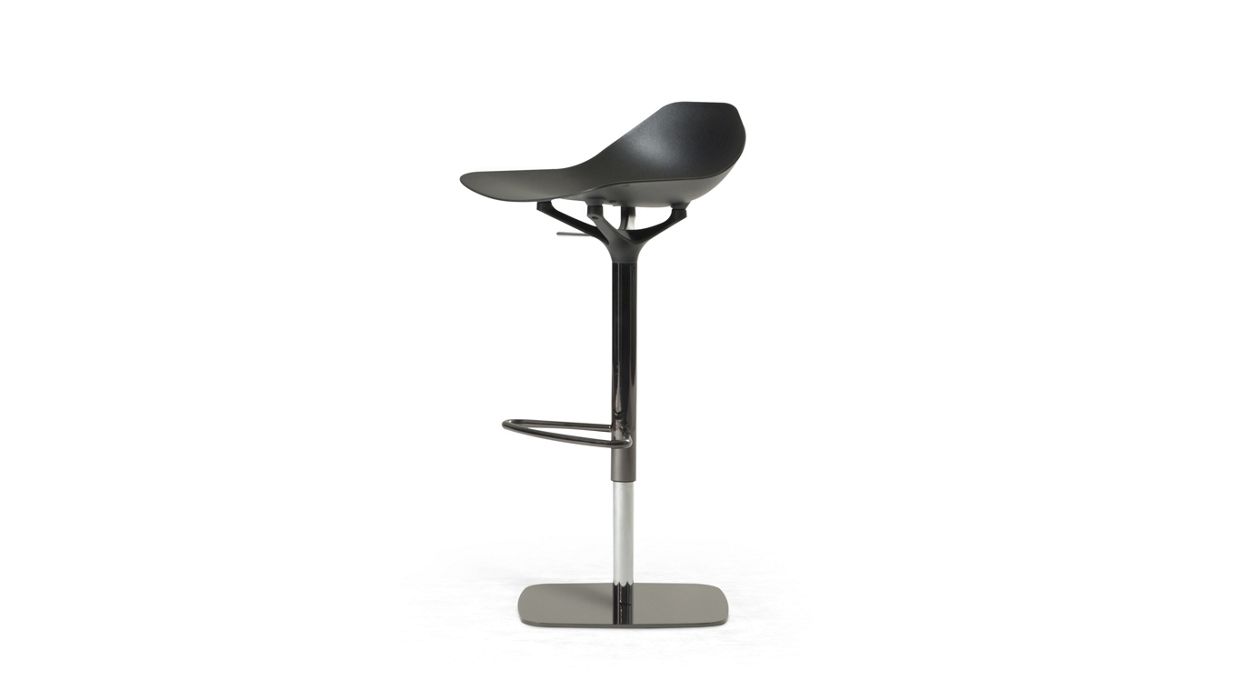 STOOL - Lacquered shell, chrome-plated base image number 0