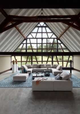 end table - noir desir ceramic image number 0