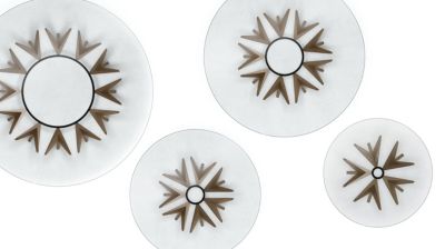 Round dining table image number 2