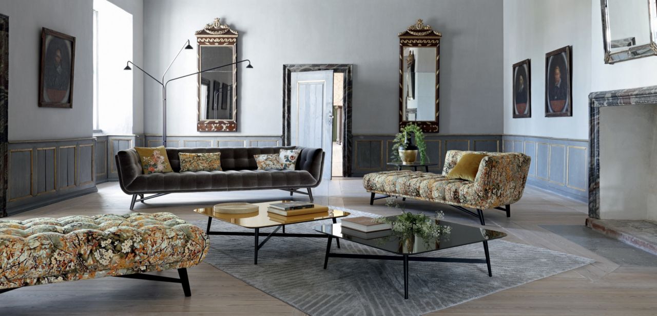 PROFILE LARGE 4 SEAT SOFA Nouveaux Classiques Collection Roche