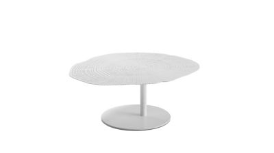 Cocktail table image number 0