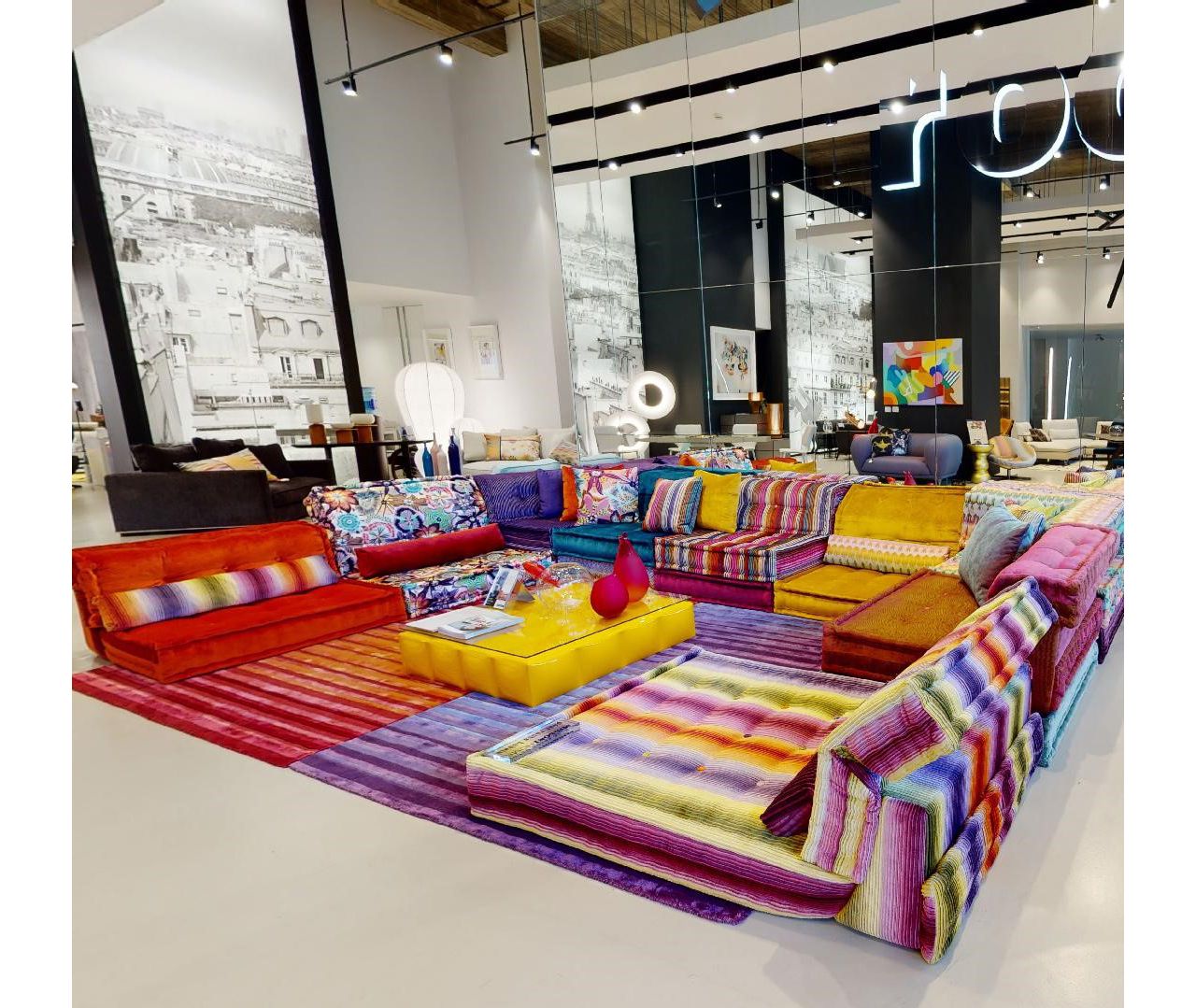Roche Bobois Showroom Antwerpen Leopoldstraat 2000