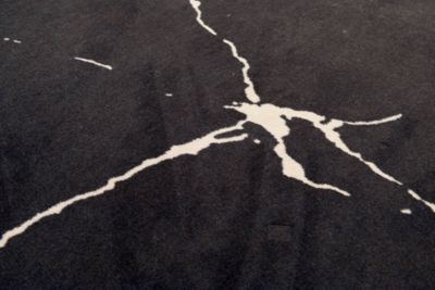 TAPPETO TONDO nero e beige kintsugi numero dell'immagine 1