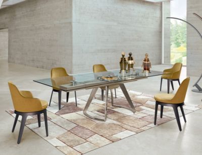 fixed chair - wooden base tournicoti mood image