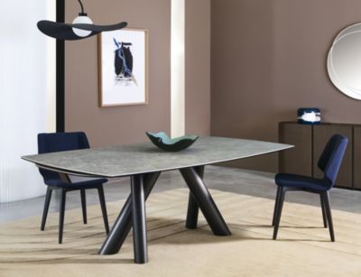 mesa de comedor oval extensible ballet imagen ambiental