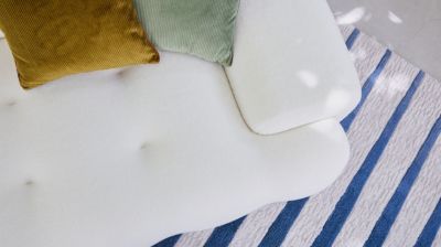 LARGE 3-SEAT SOFA image number 1