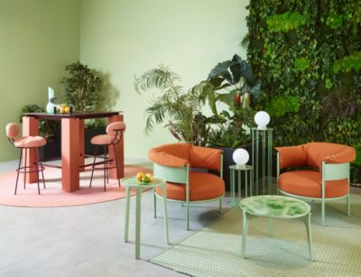 cocktail table bow outdoor mood image