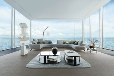 Large round corner left caract&egrave;re mood image