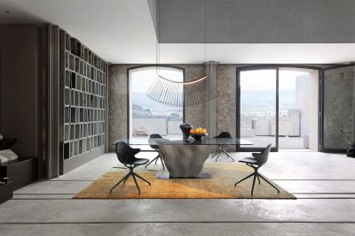 Round dining table image number 3