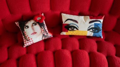 Cushion Lola  image number 1