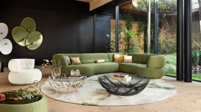 cocktail table image number 1