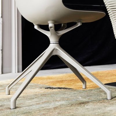 DINING ARMCHAIR Lacquered shell image number 3