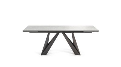 Dining table image number 1