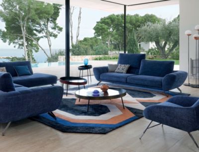 Cocktail table coin mood image