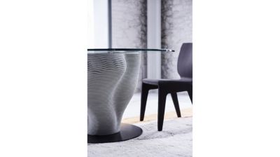 dining table image number 7