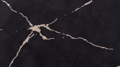 tapis noir et beige image num&eacute;ro 1