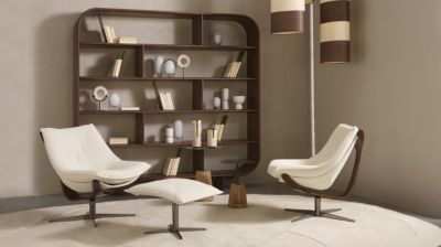 pivoting armchair image number 0