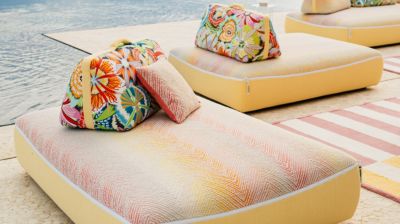 4-seat armless sofa image number 4