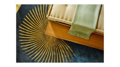 Composition Irune &ndash; Kenzo Takada with platforms image number 9