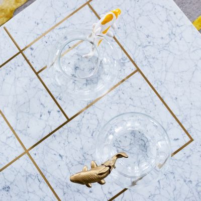 Square cocktail table image number 0