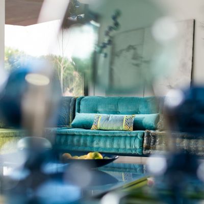 Back with mechanism image number 4