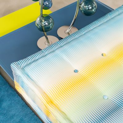 Back with mechanism image number 5