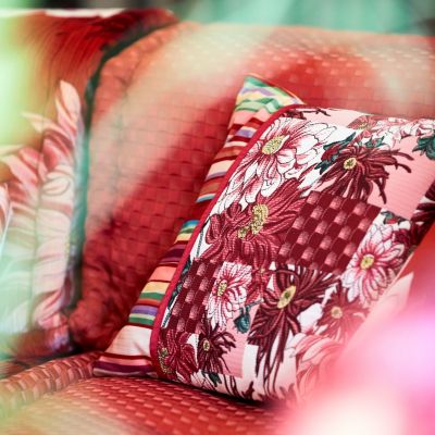 Composition Natsu &ndash; Kenzo takada with platforms image number 2