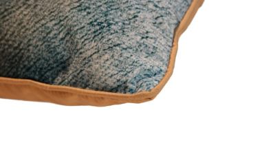 cushion image number 3