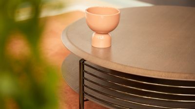 cocktail table  image number 7