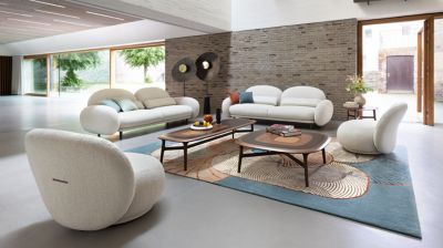 round end table image number 0