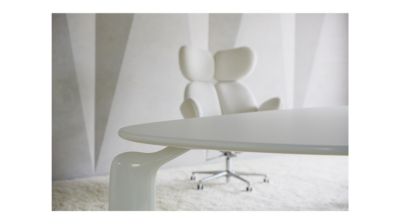 Triangular dining table / desk image number 4