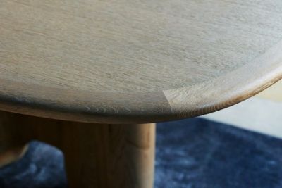 dining table image number 7