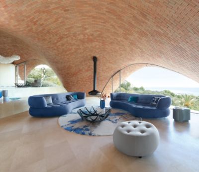 zoom in  - illustration 1.0