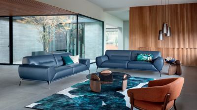 Cocktail table image number 0