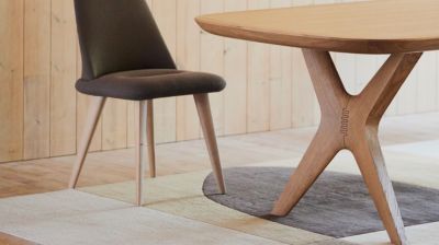 Dining table image number 4