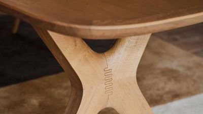 Dining table image number 5