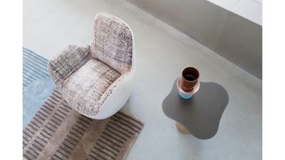 Armchair image number 0