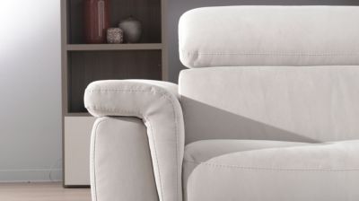 Canap&eacute;-lit couchage 140 cm en tissu - angle droit image num&eacute;ro 2