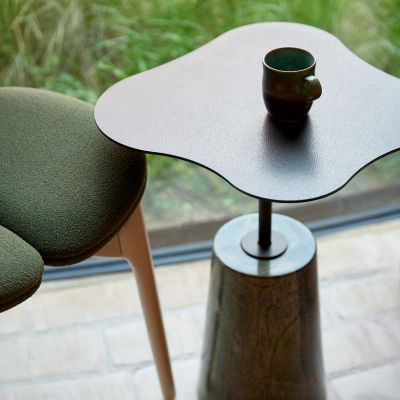 Pedestal table  image number 2