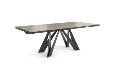 Dining table image number 2