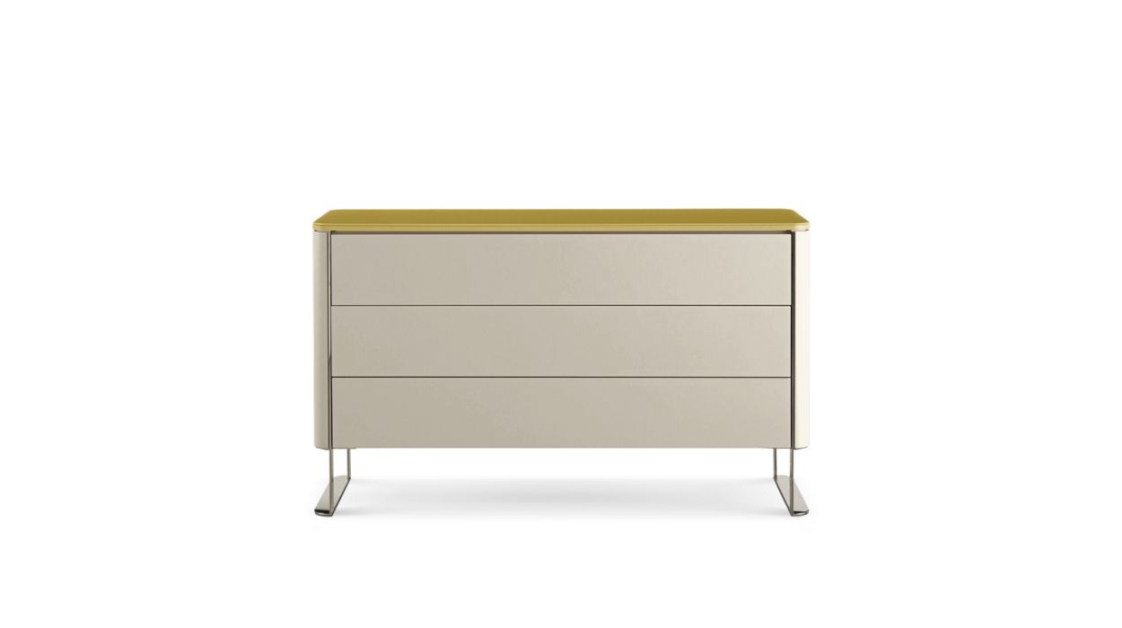 Three-drawer dresser - lacquered / lacquered glass top. image number 0